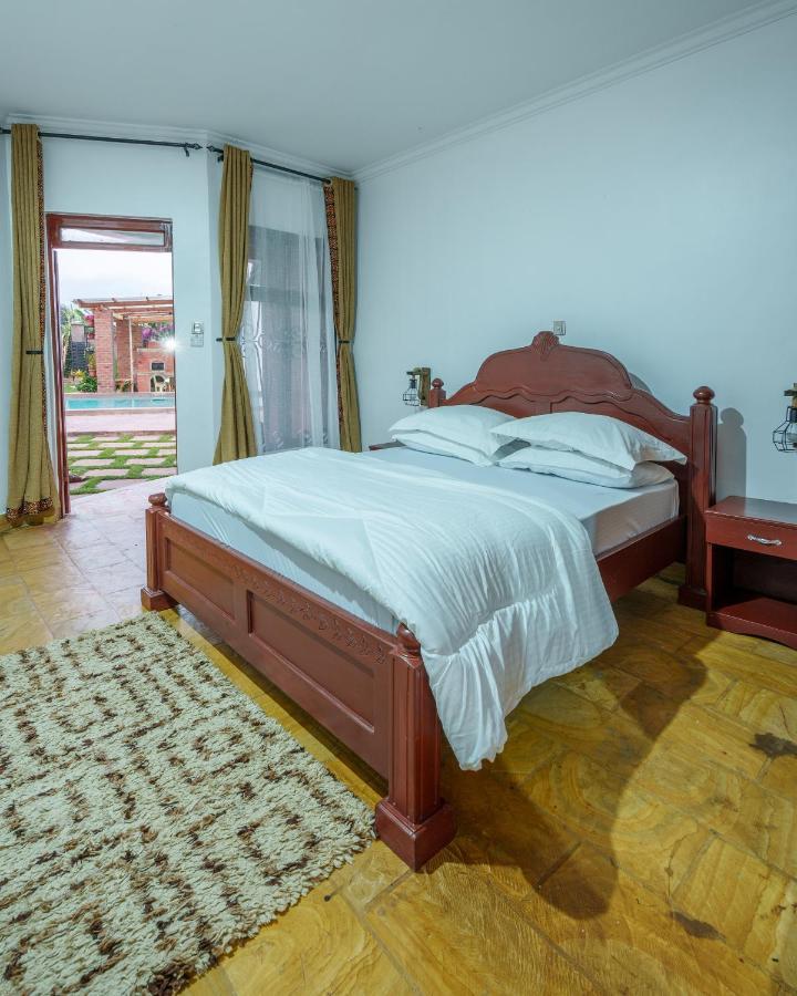 Sprunger Avenue - Tulia Homes Моши Екстериор снимка